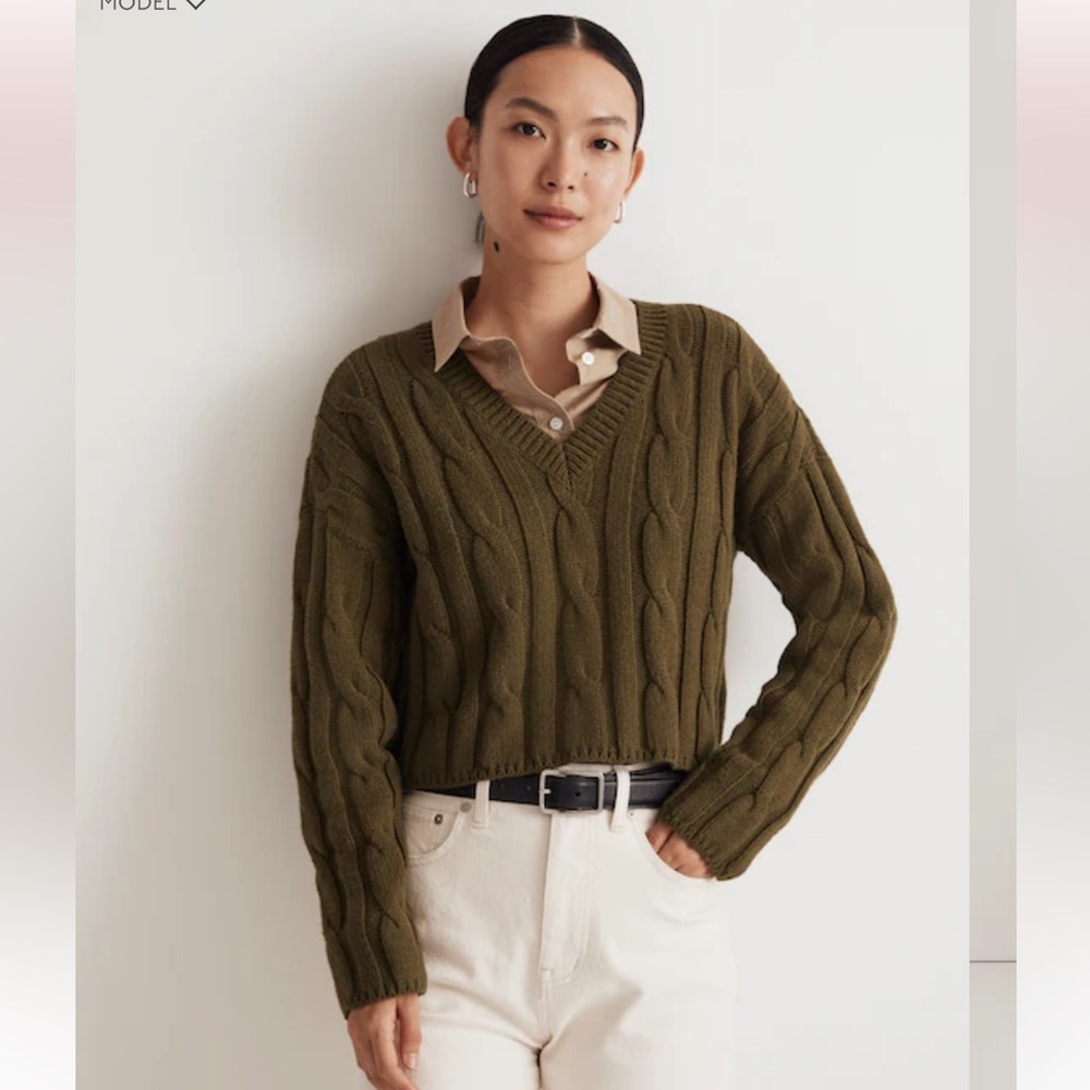 Madewell Cable-Knit V-Neck Crop Sweater